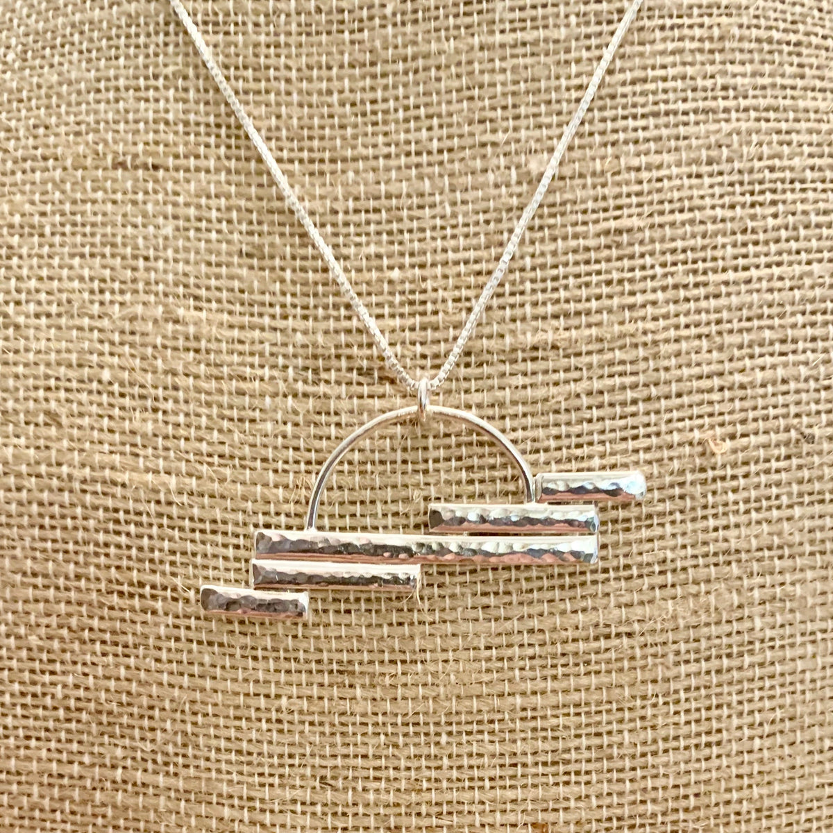 Bowie Horizon Pendant