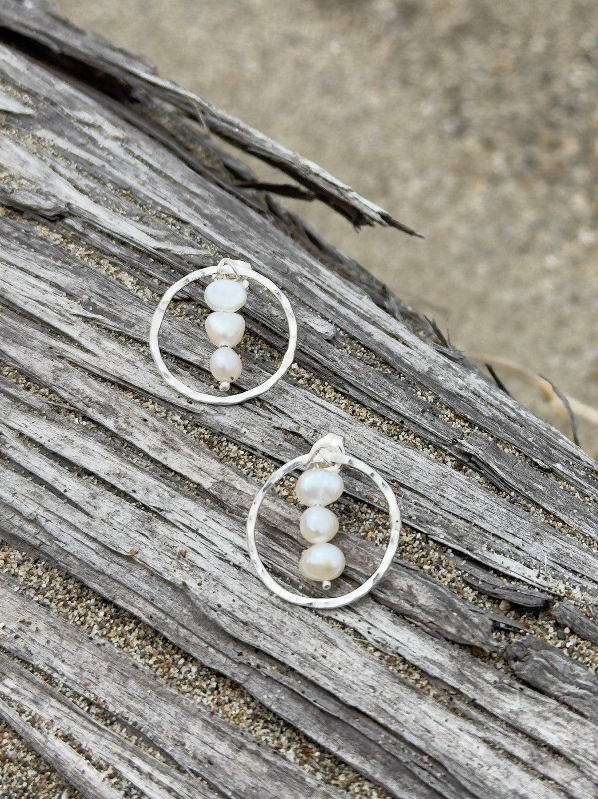 Mini Freshwater Pearl Circle Earrings