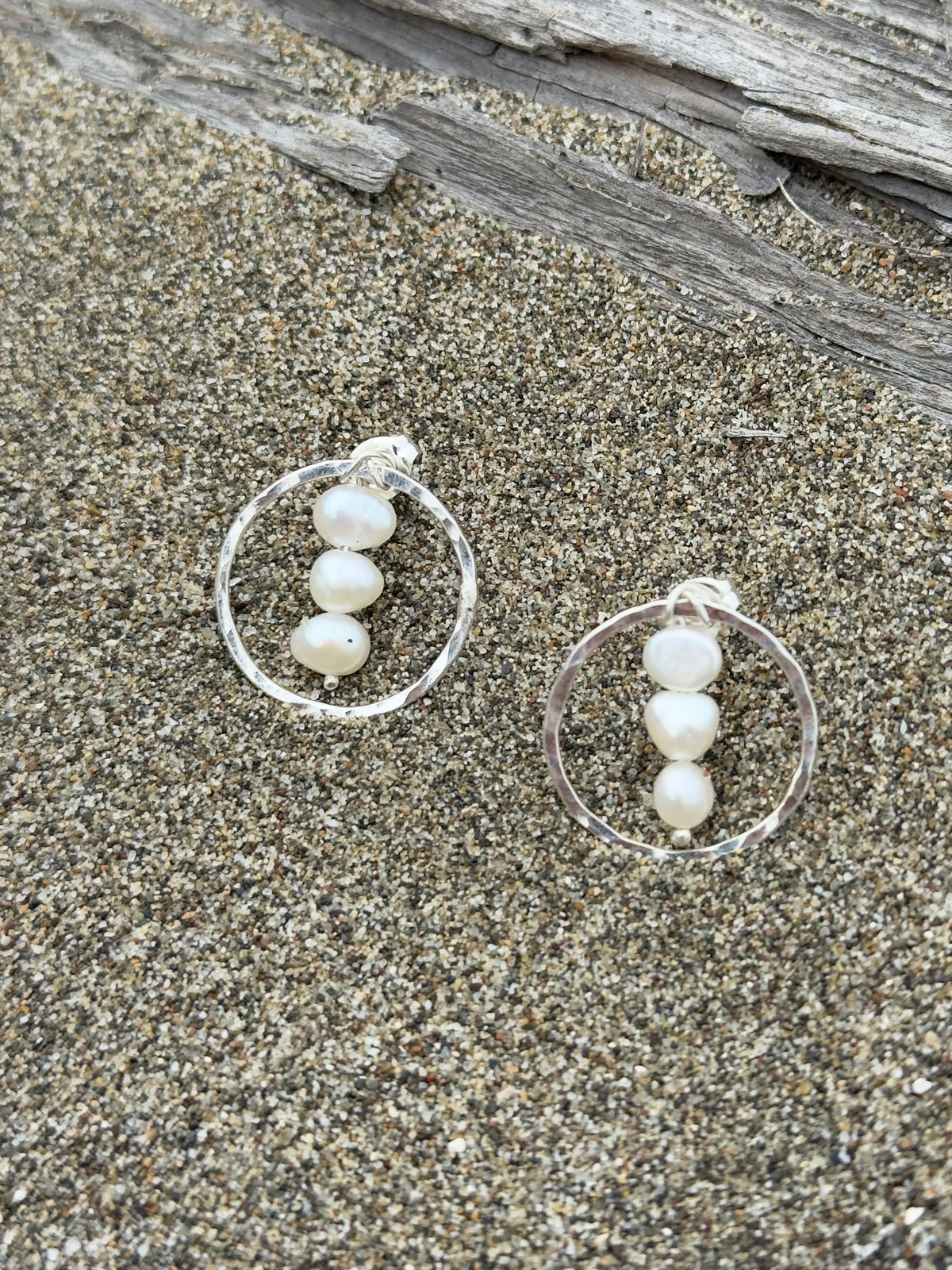 Mini Freshwater Pearl Circle Earrings