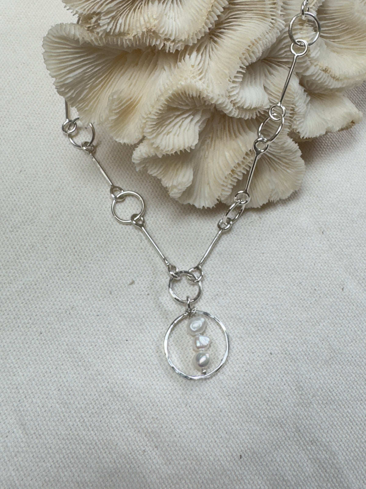 Pearl Circle Pendant Necklace