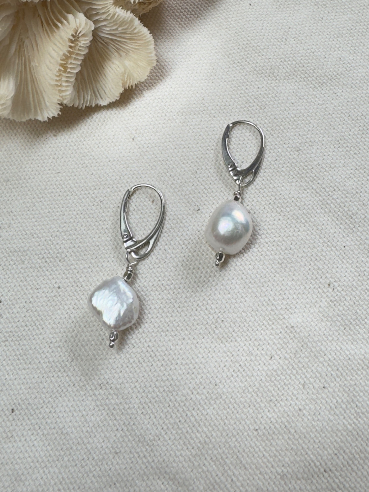 Freshwater Pearl Leverback Earrings